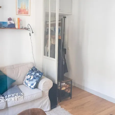 Hostnfly - Charming Apt Near Les Buttes - Chaumont Apartment
